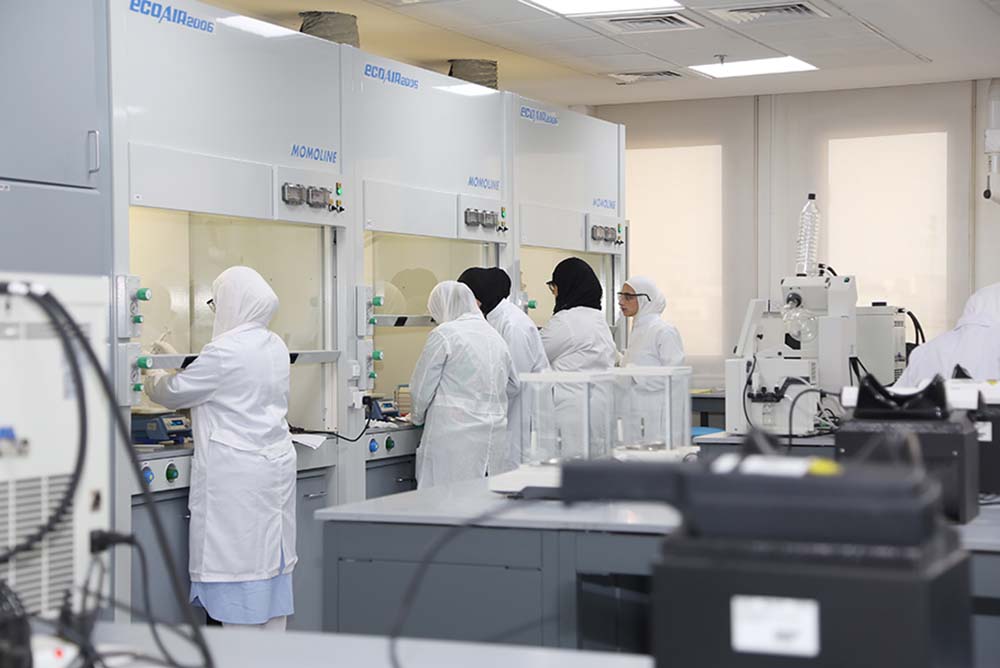 Laboratories and Studios AUM