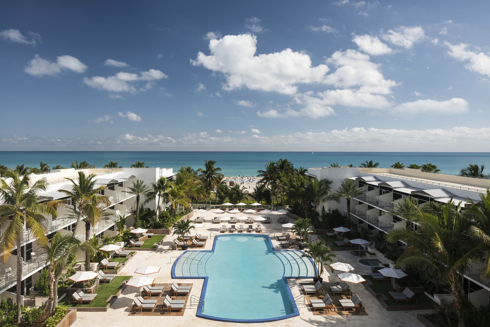 Four Seasons Hotel Miami vs The RitzCarlton South Beach