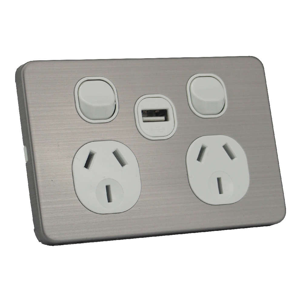 SILVER DUAL POWER POINT GPO WALL PLATE WITH 2A USB SOCKET CHARGER