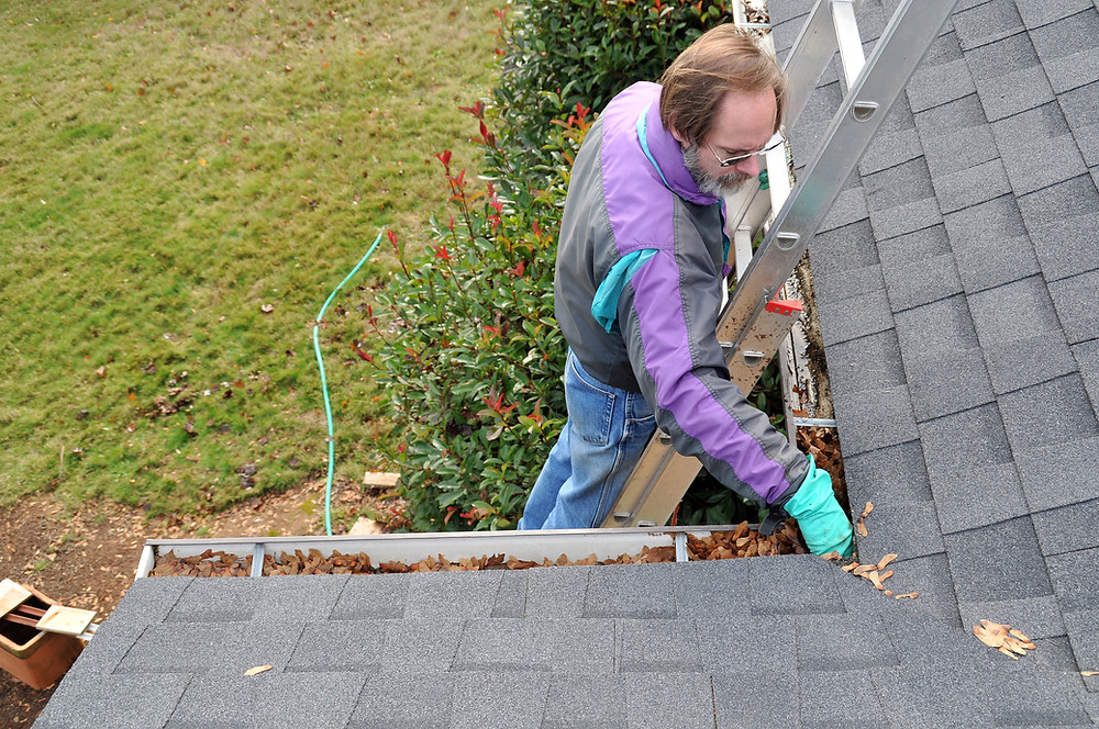 Gutter Cleaning Tips and Tools Austin Gutter King