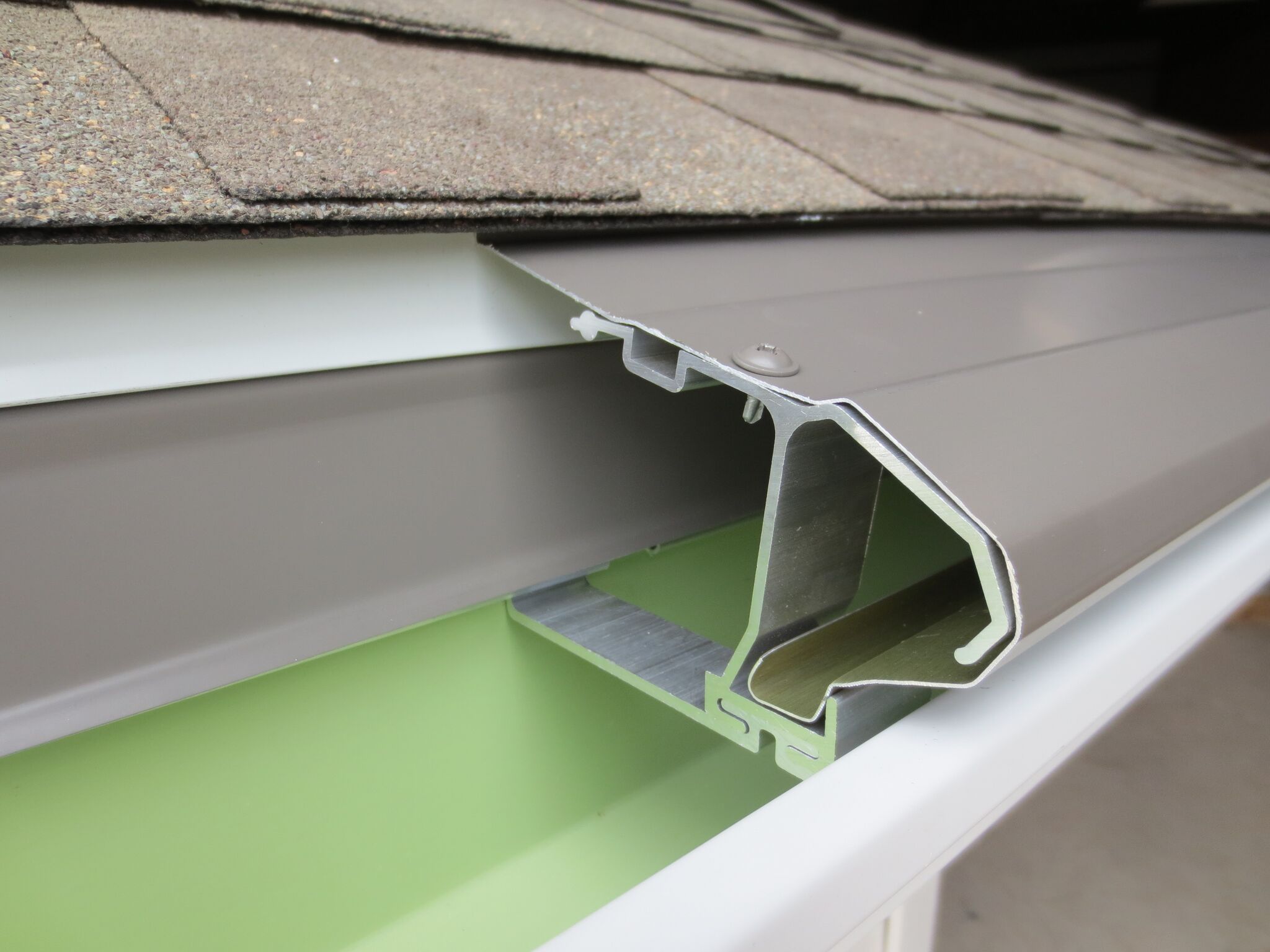Austin Gutter Guards SnapLock and LeafLock Technology