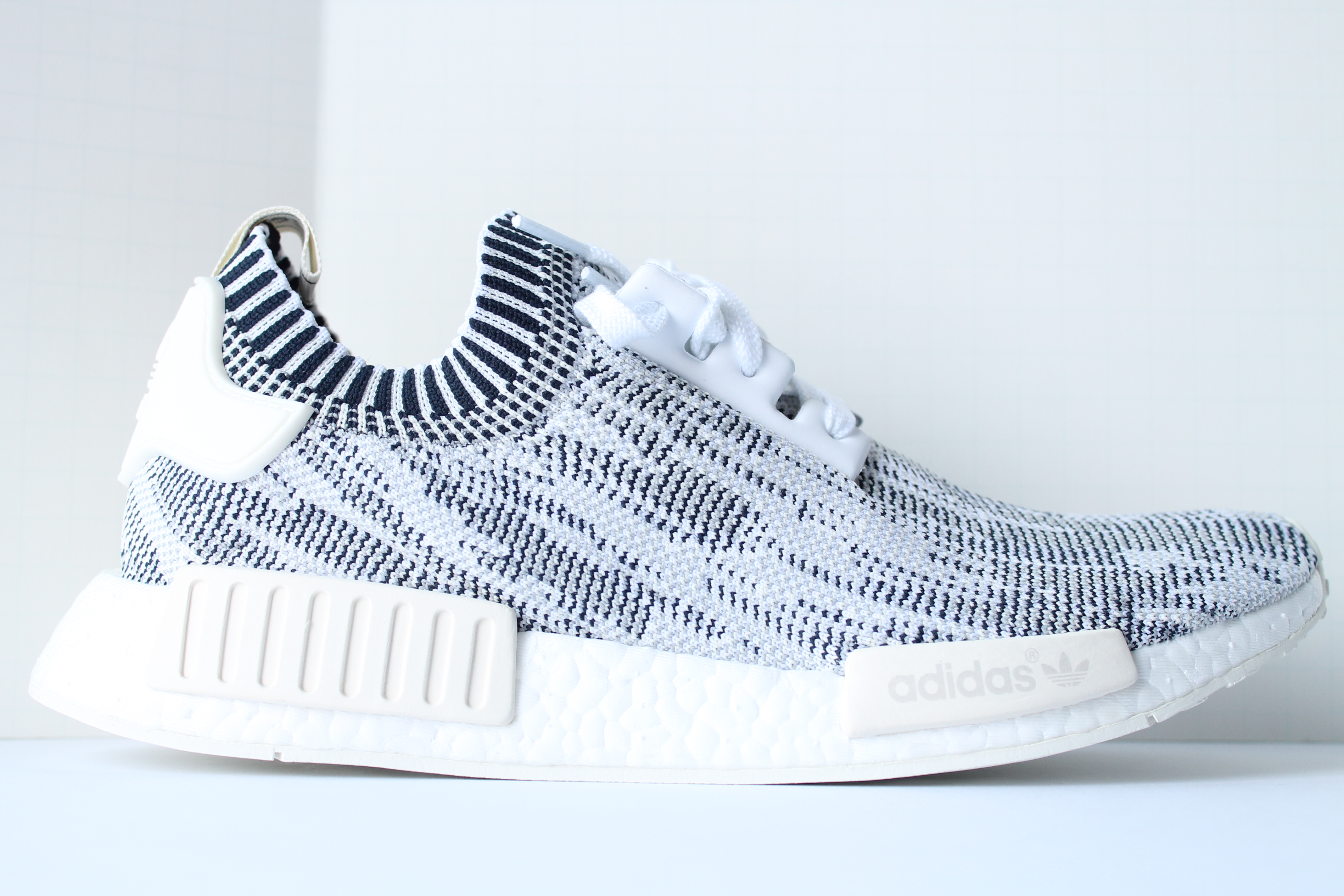 nmd_r1 pk shoes adidas Hong Kong Official Online Store