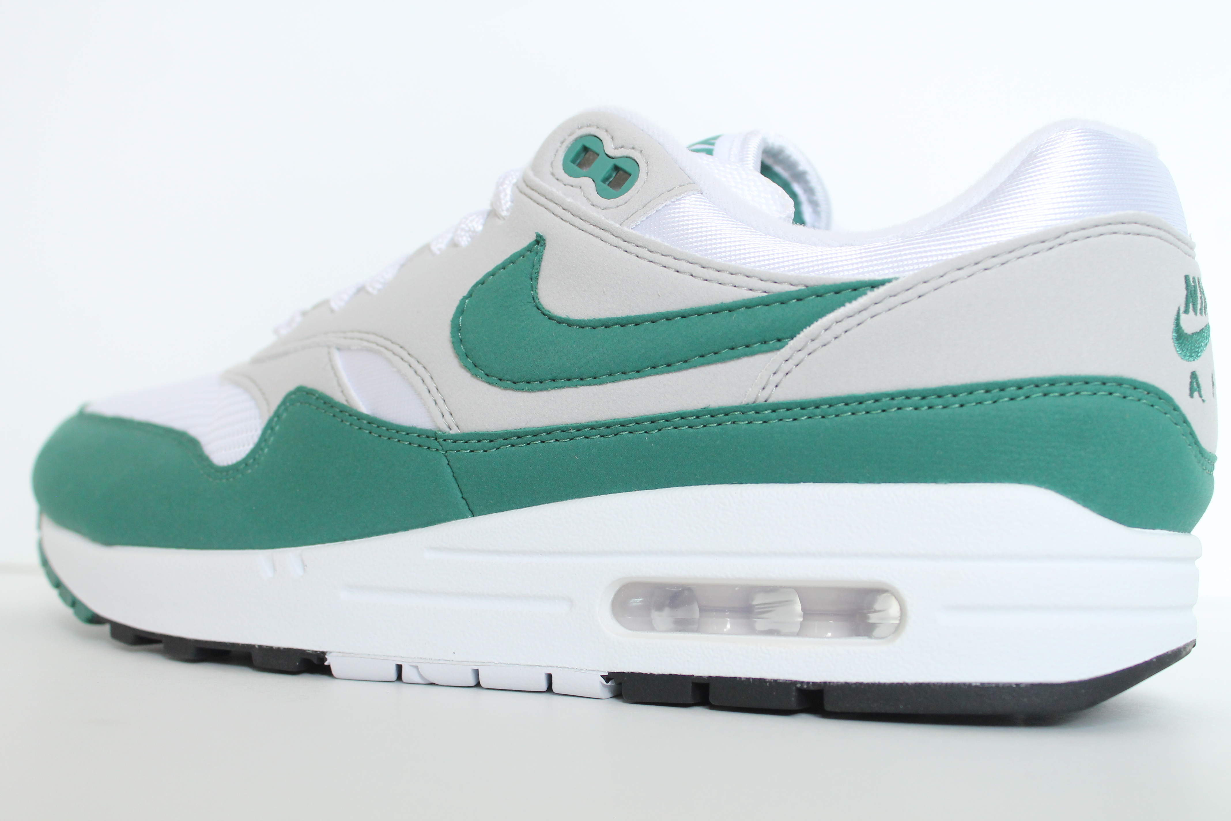 AuthentKicks Nike Air Max 1 Anniversary Green 2020