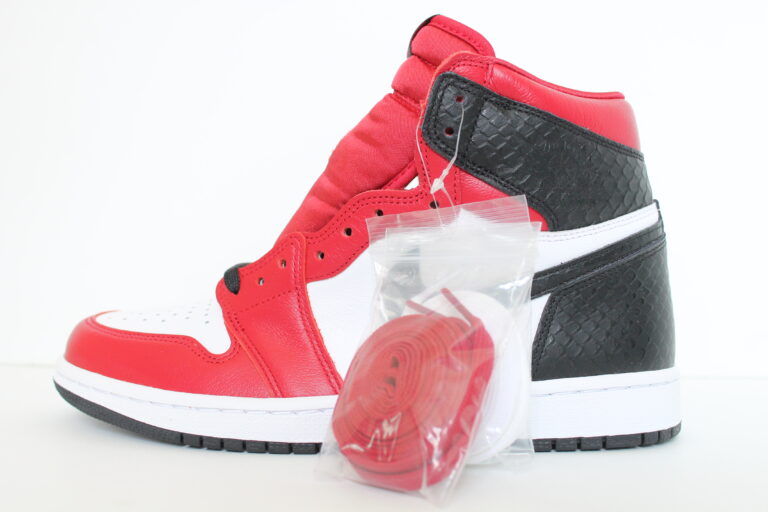 AuthentKicks Air Jordan 1 Retro High OG WMNS Satin Red