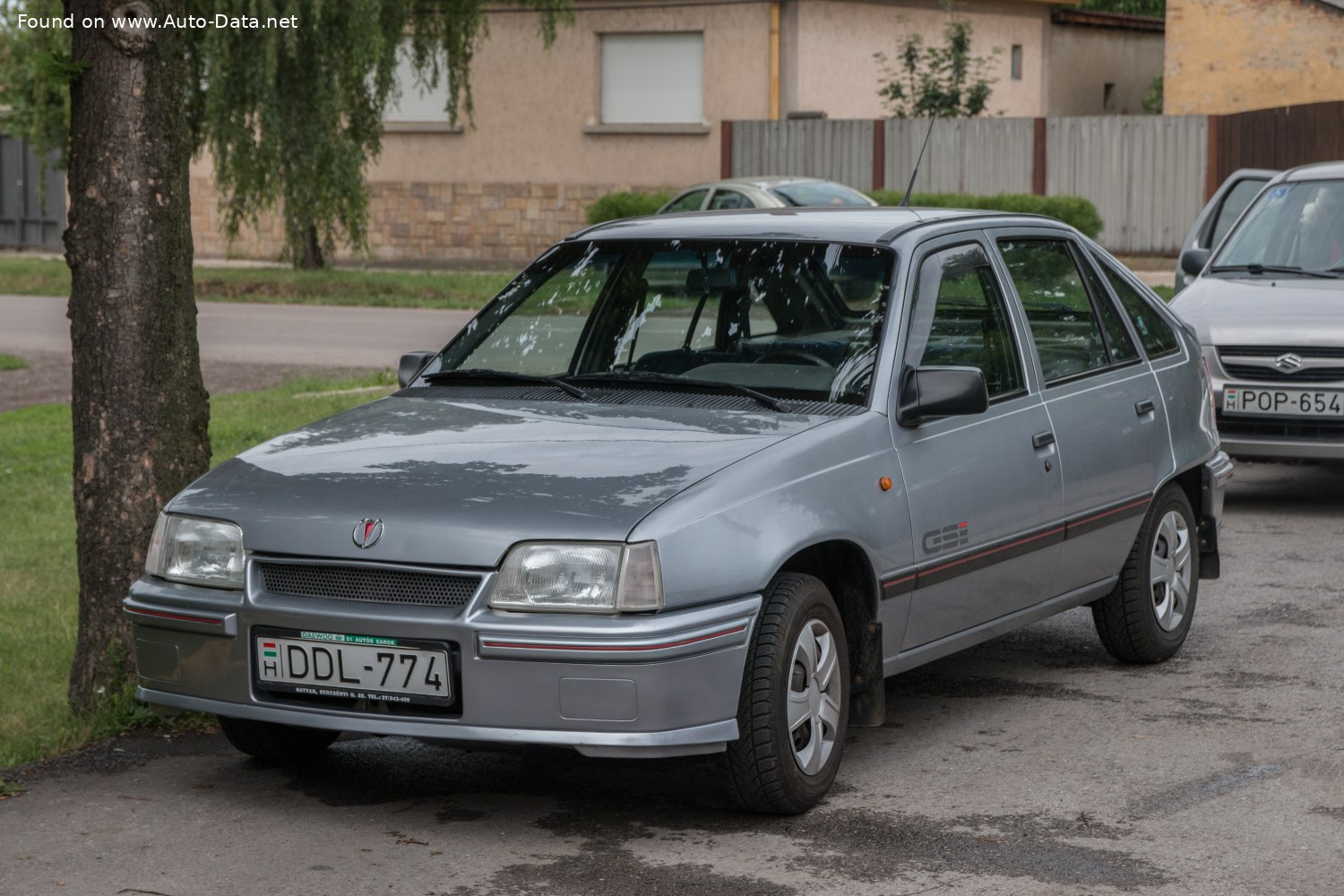 1986 Daewoo Racer Hatchback Ficha técnica, Consumo, Medidas