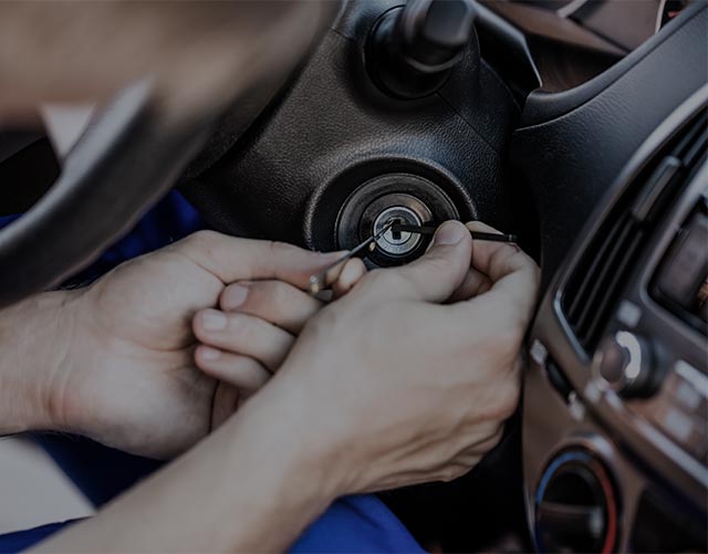 United Auto Locksmith 24/7 Car Lockout Service & Auto Key Program