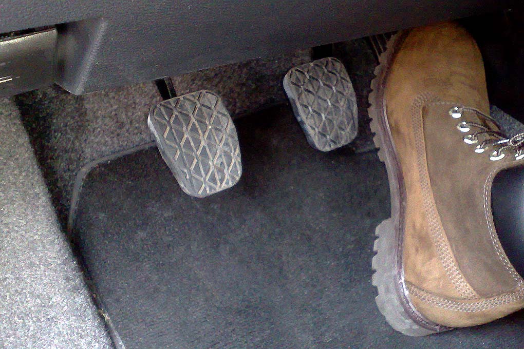 Trucos para ahorrar combustible Auto Sprint