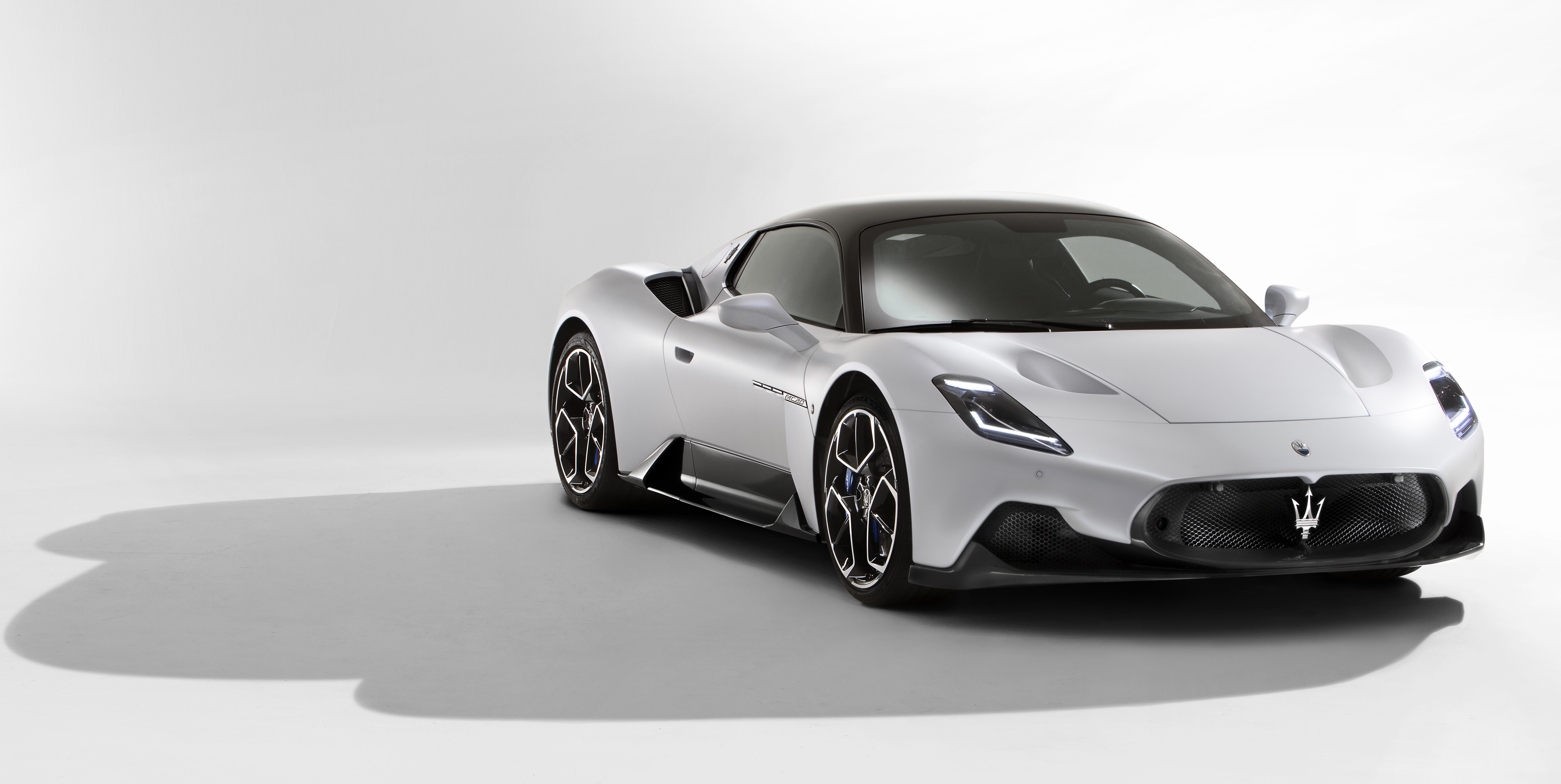 Maserati dévoile sa nouvelle supercar à 200.000 euros