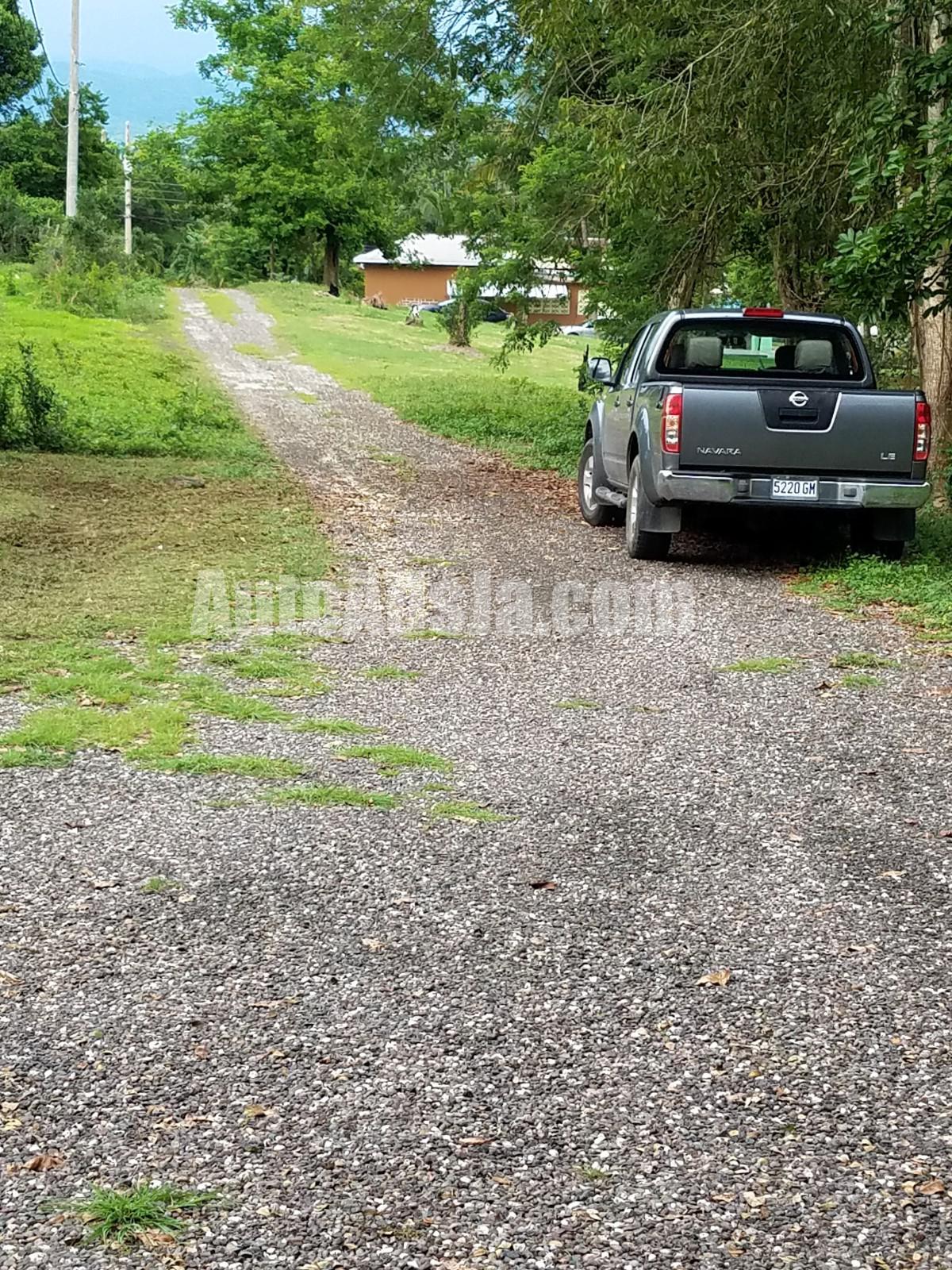 2013 Nissan Navara for sale in St. Elizabeth, Jamaica