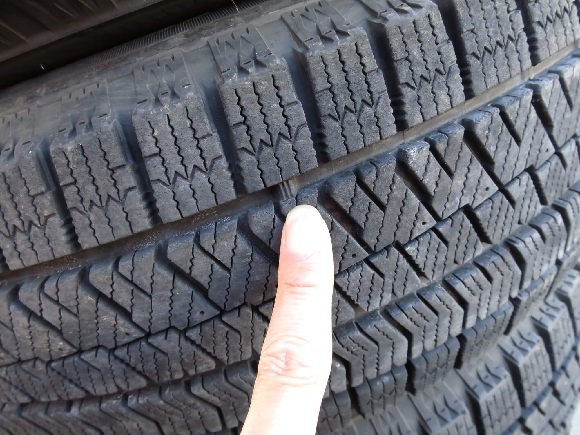 冬タイヤの交換時期はいつ？交換タイミングや判断基準について解説｜オートバックス公式ブランドサイト