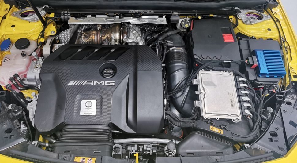 'Plug and play box' voor AMG A45 is makkelijk en goedkoop 465 pk