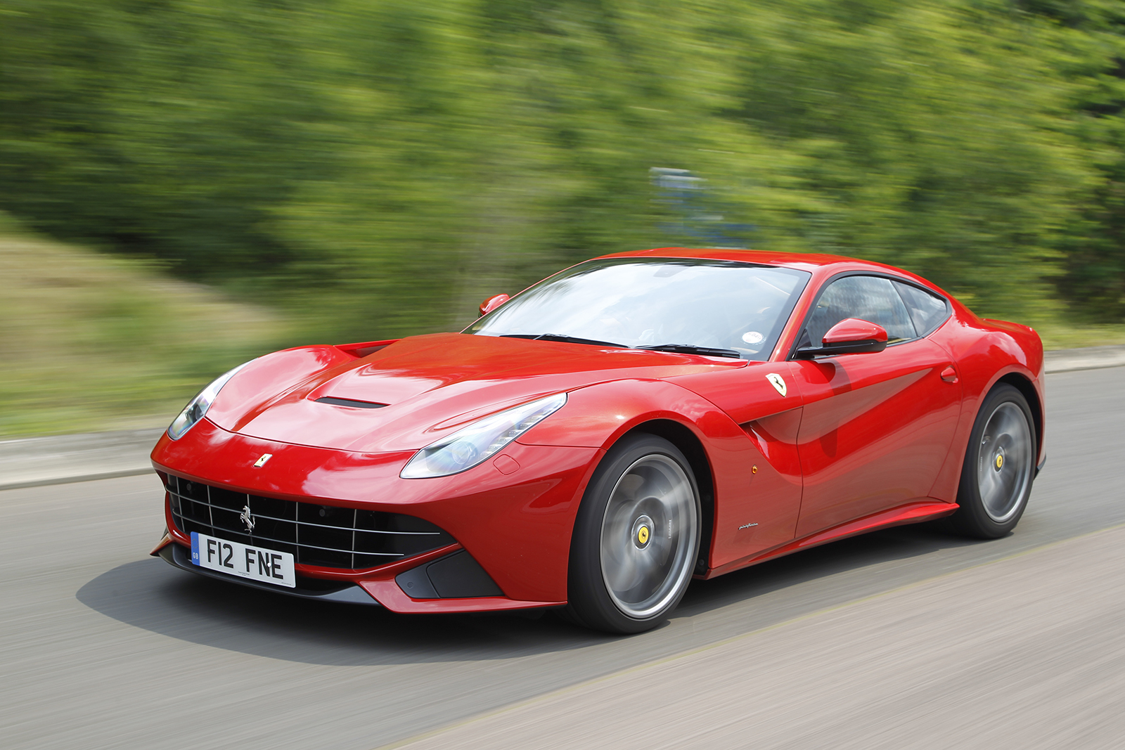 Ferrari F12 Berlinetta 2012-2017 Review (2022) | Autocar
