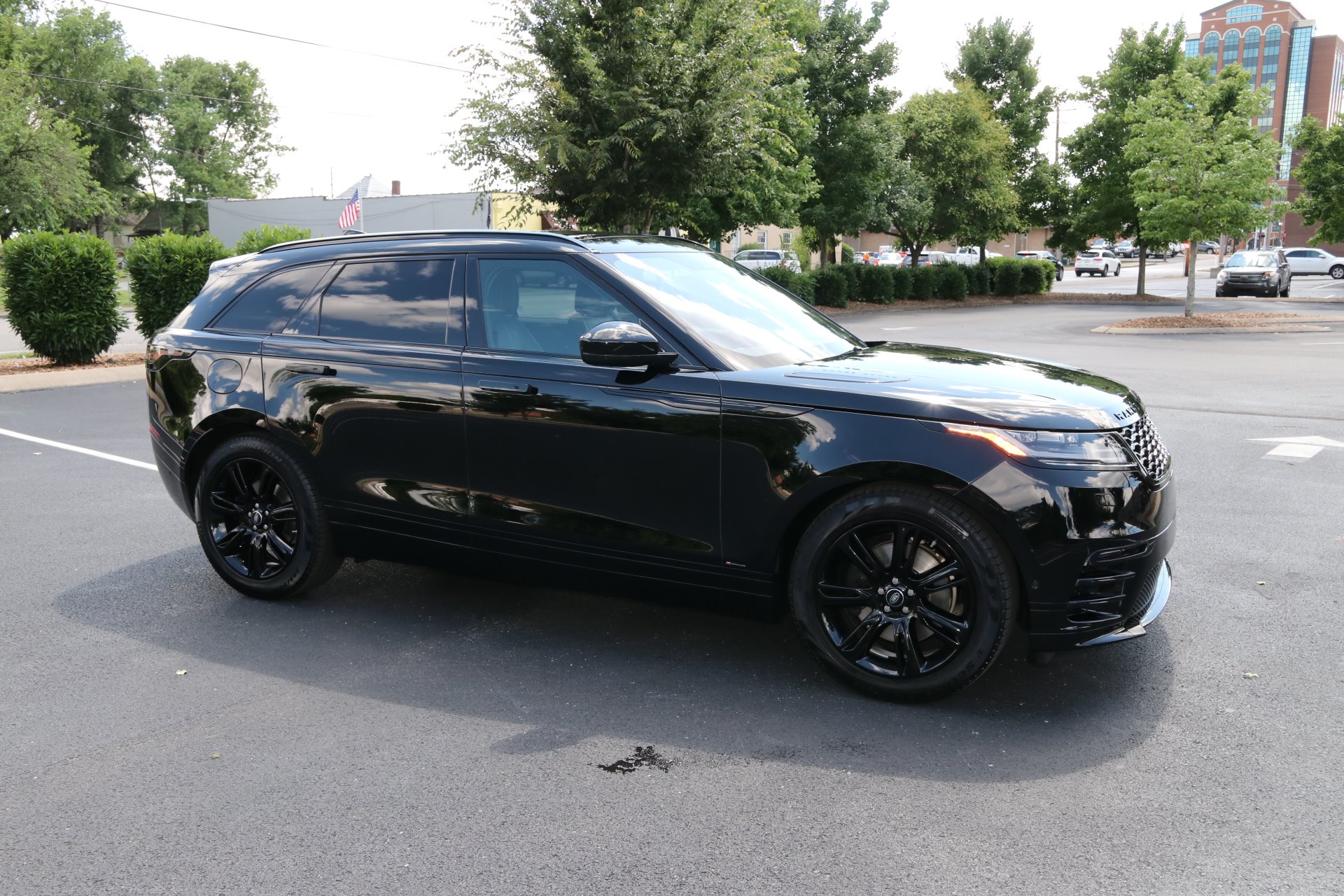 Used 2018 Land Rover Range Rover Velar P380 RDynamic SE For Sale (57,950) Auto Collection