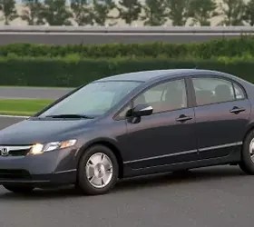 Better Gas Mileage In A Honda Civic Hybrid » Autoguide.com News