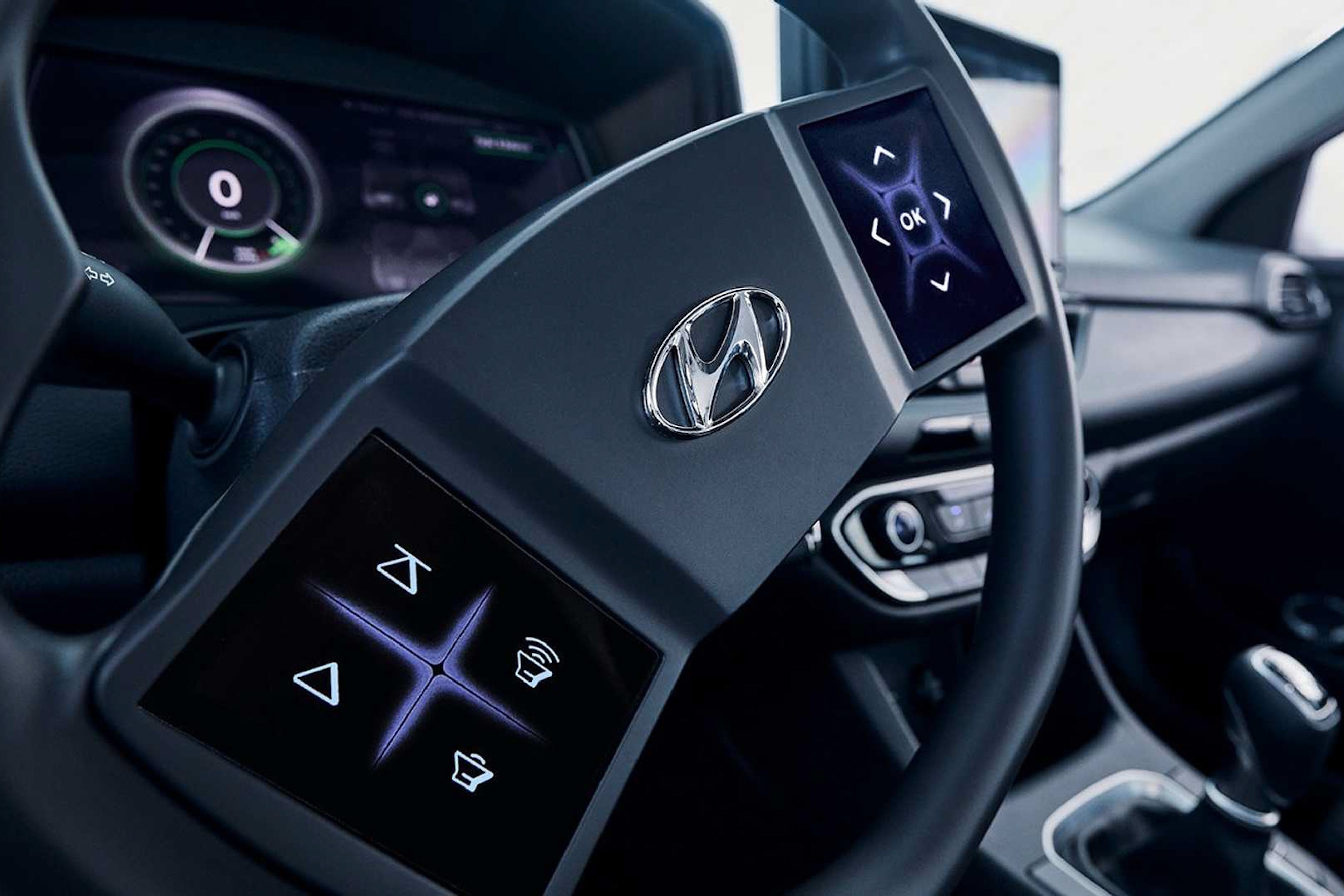 Is Hyundai’s touchscreenequipped steering wheel a good idea? Auto News