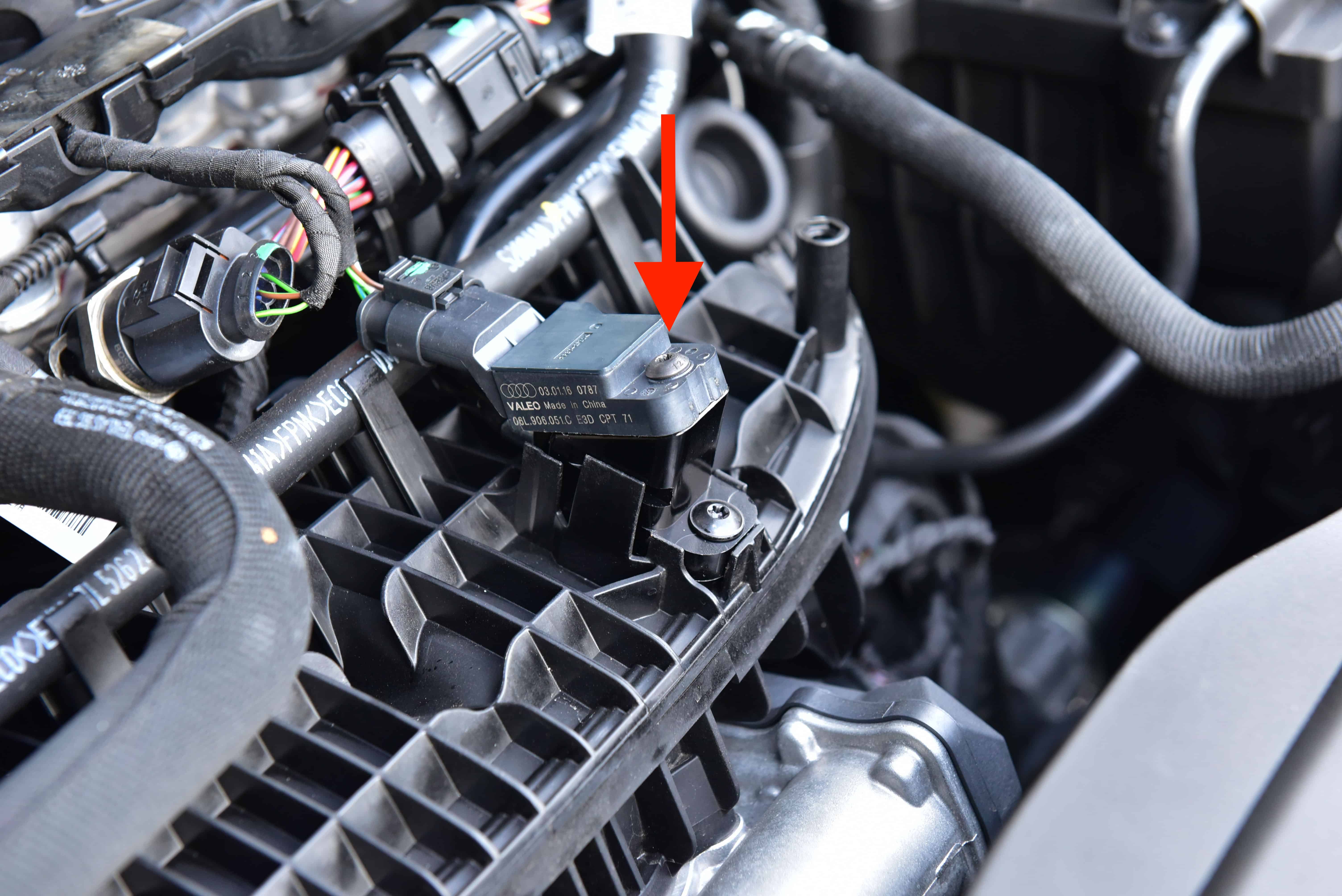 Turbosmart Kompact BOV Install EVR05 MK7 Golf R / GTI EA888