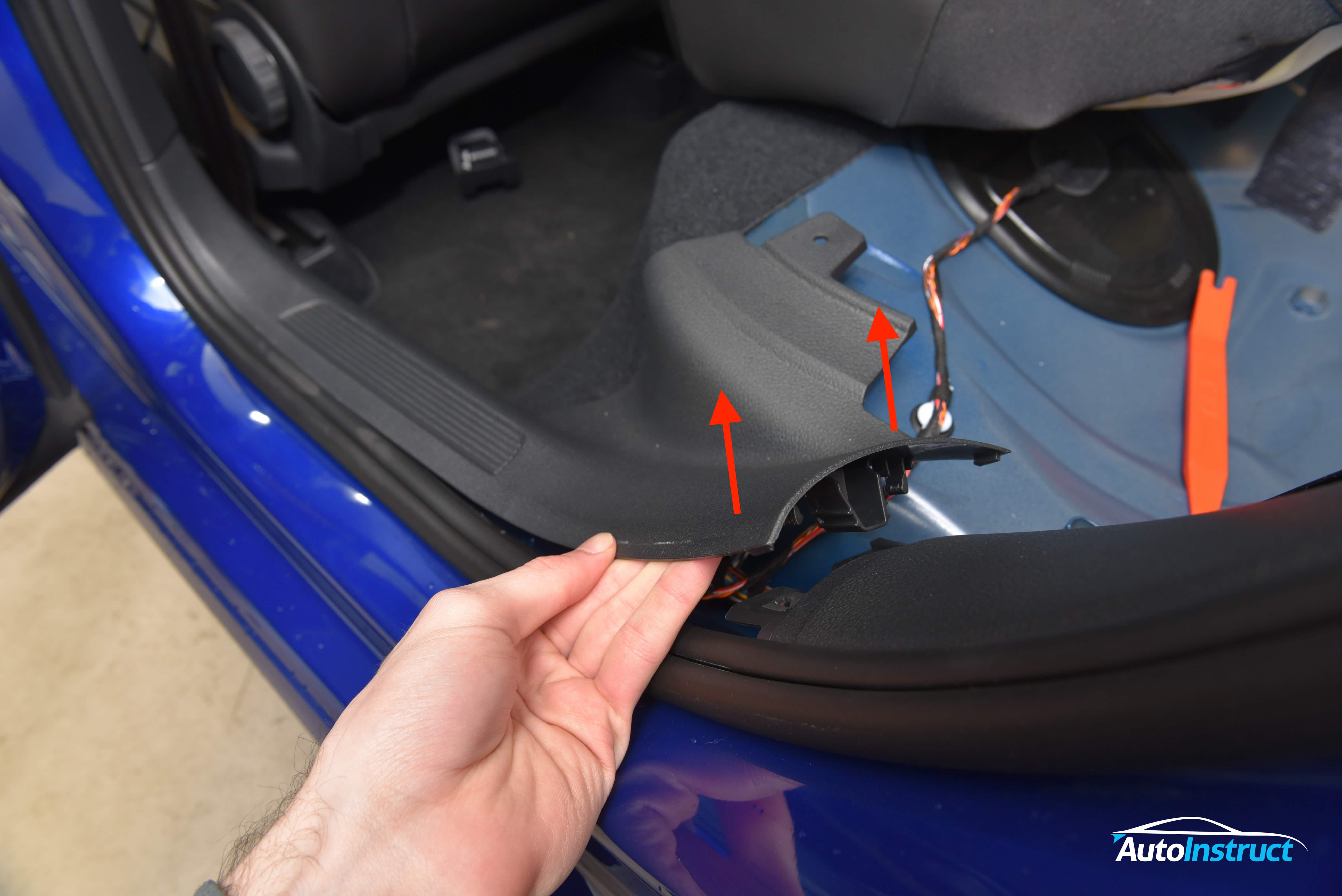 Sill Panel Trim Removal MK7 Golf AutoInstruct