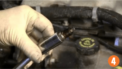 How to Change Spark Plugs | Autolite