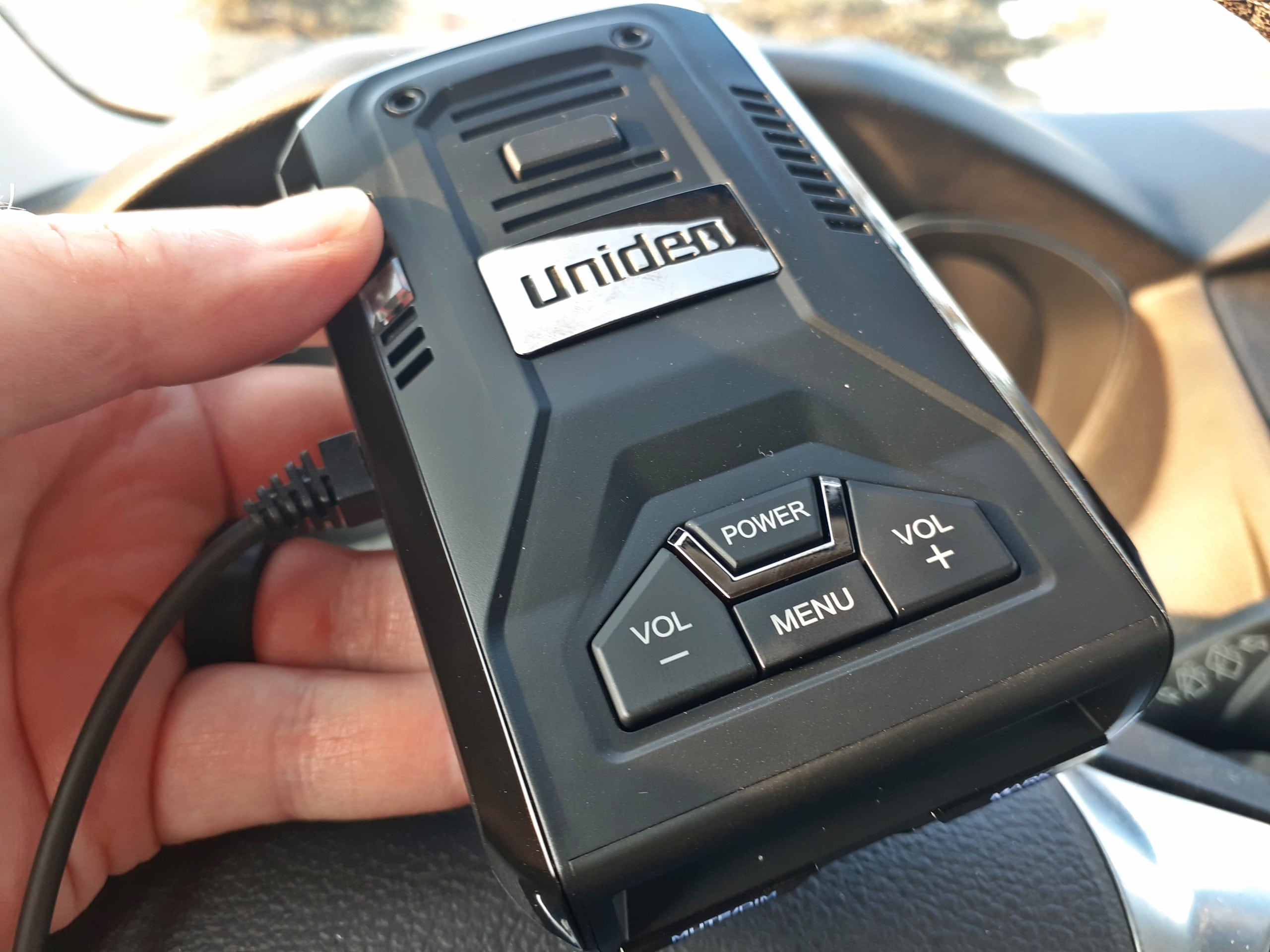 Uniden R3 Review This Great Radar Detector Still Delivers The Goods