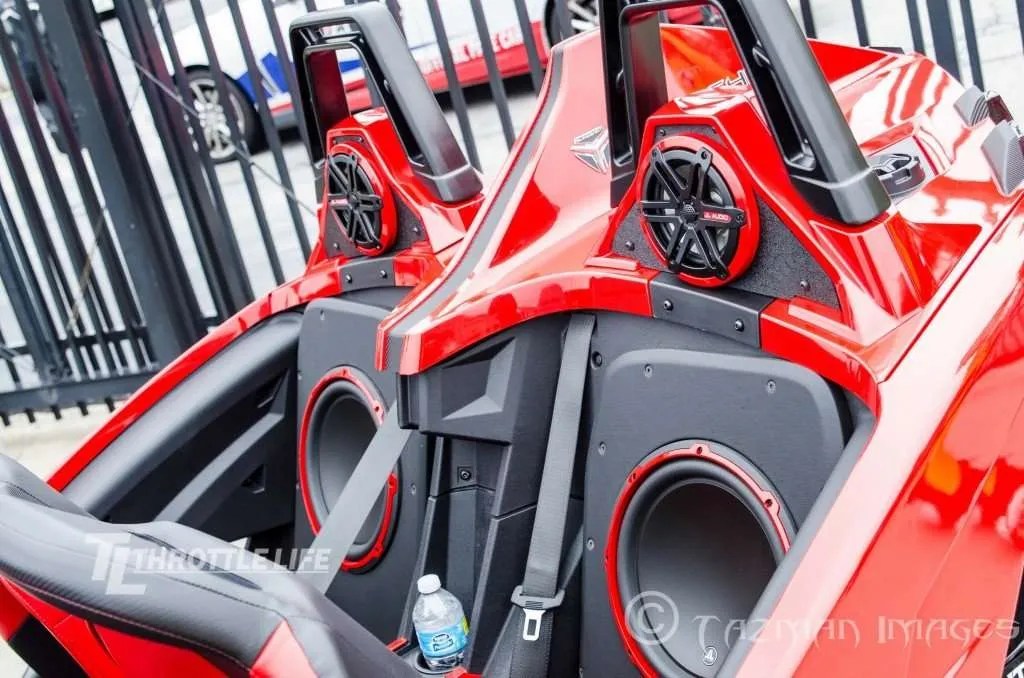 Big Tigger Unveils the JL Audio Equipped Custom Slingshot