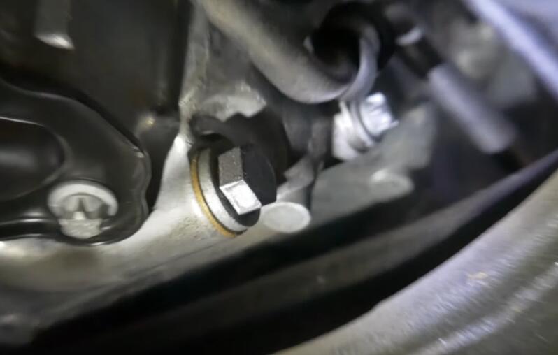 How to Change the Oil on Mercedes Benz GLK350 4Matic Autonumen