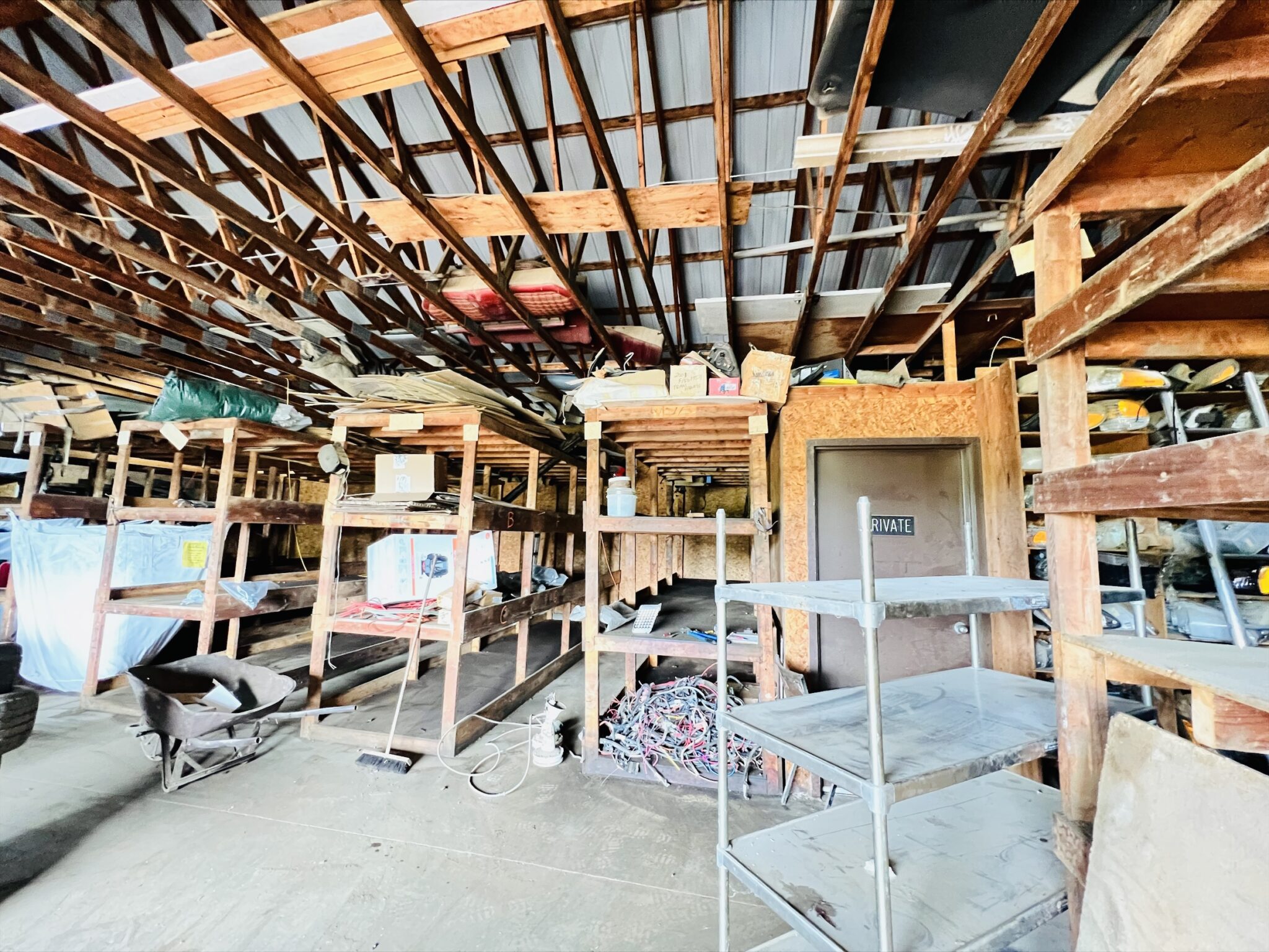 16743 Ebenezer Drive, Thorndale, Ontario, Canada Auto Properties