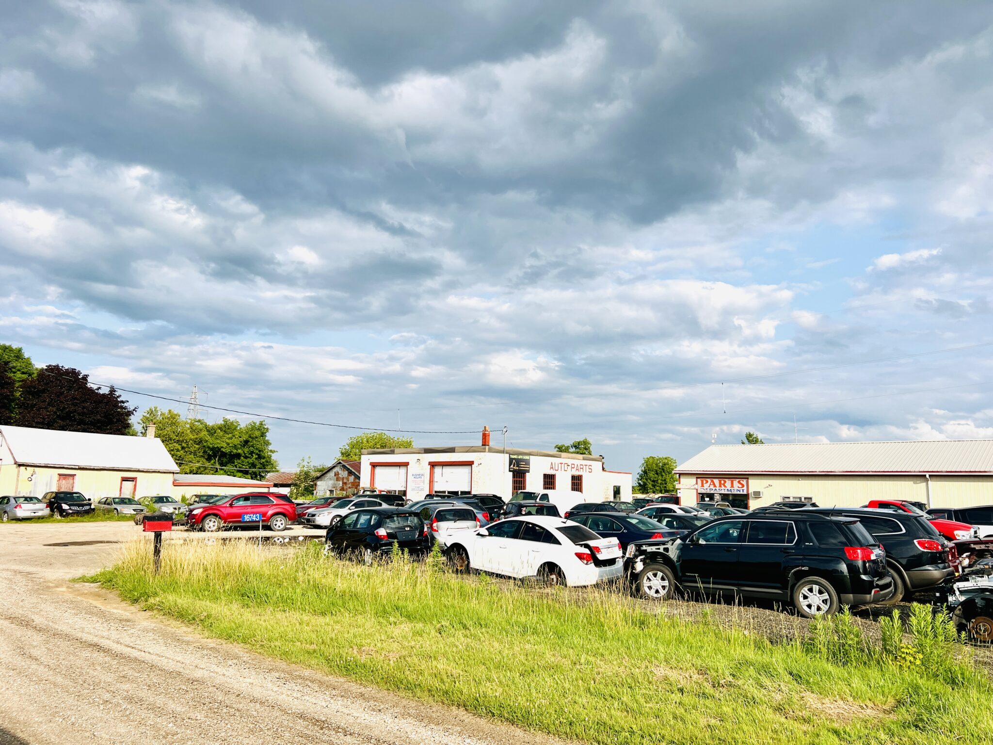 16743 Ebenezer Drive, Thorndale, Ontario, Canada Auto Properties