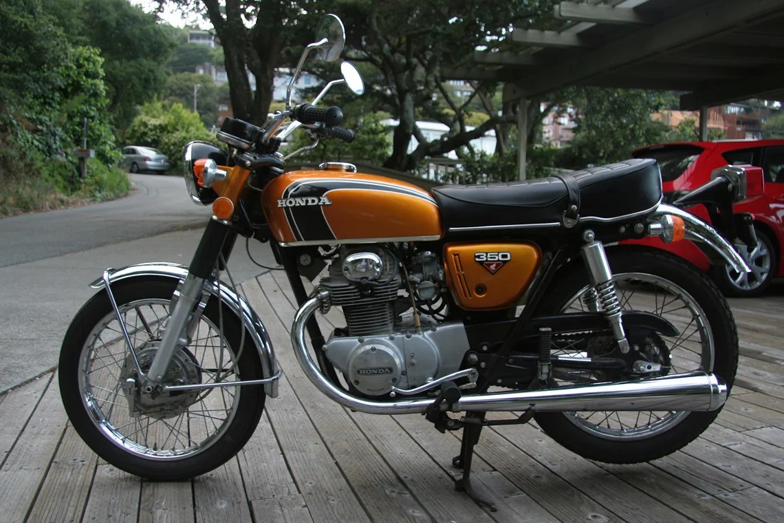 Modifikasi Motor Tua Cb