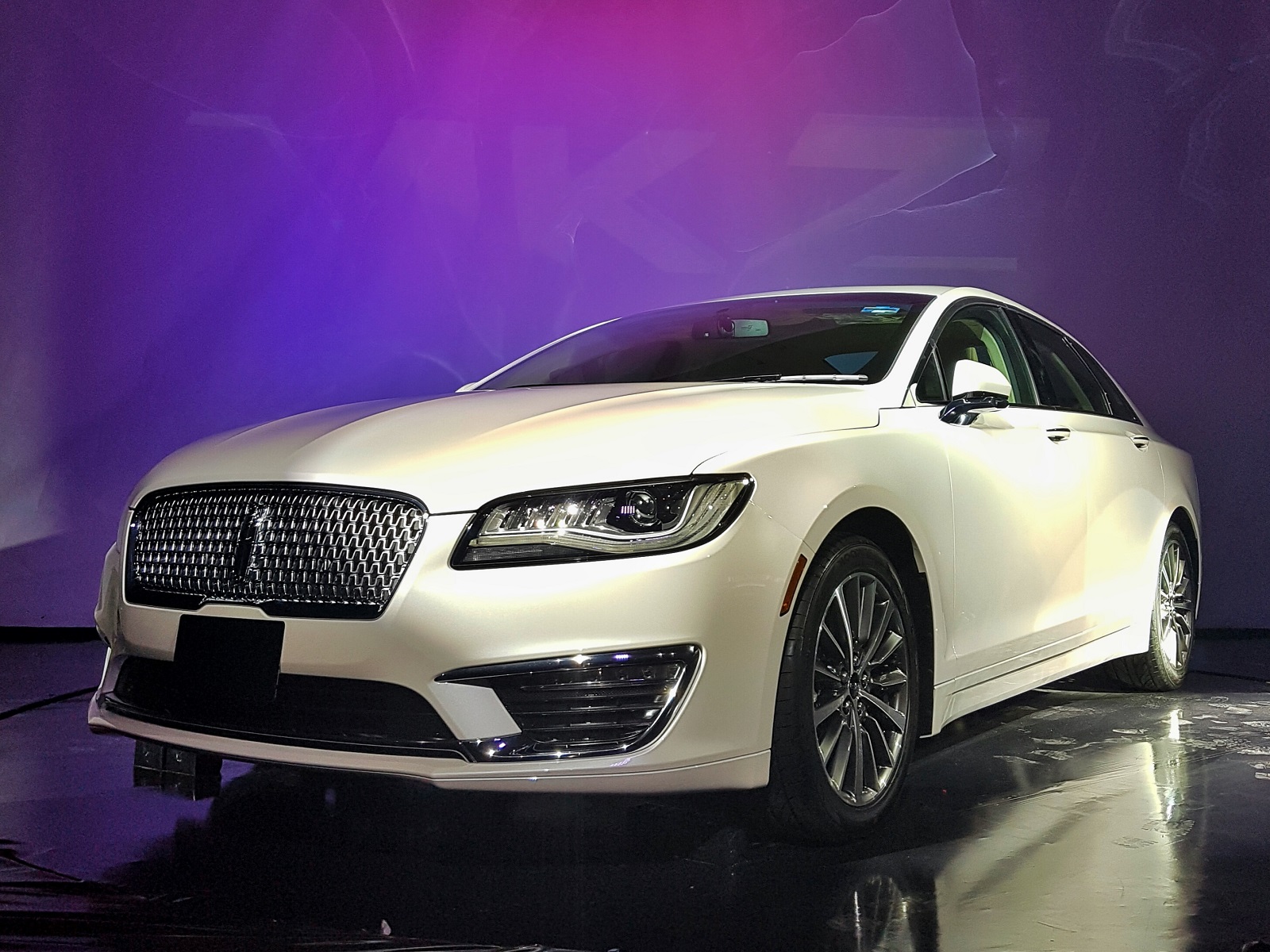 Lincoln MKZ 2017, detalles, versiones y precios en México Autos y