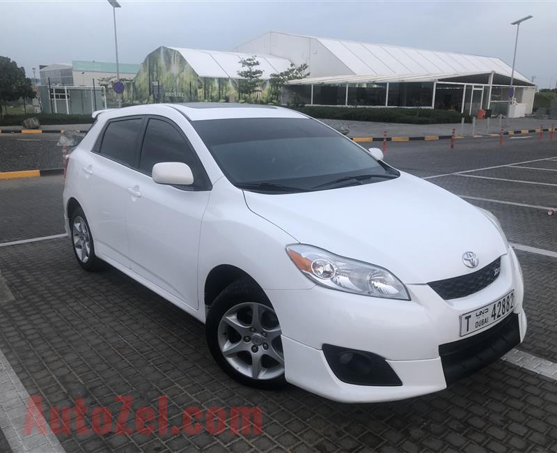 Toyota Matrix 2009 full option No 1driven by lady 12500...