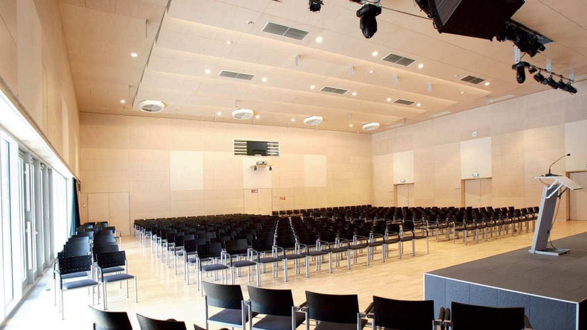 EDUCATION Talk! Medientechnik an Hochschulen im Gespräch