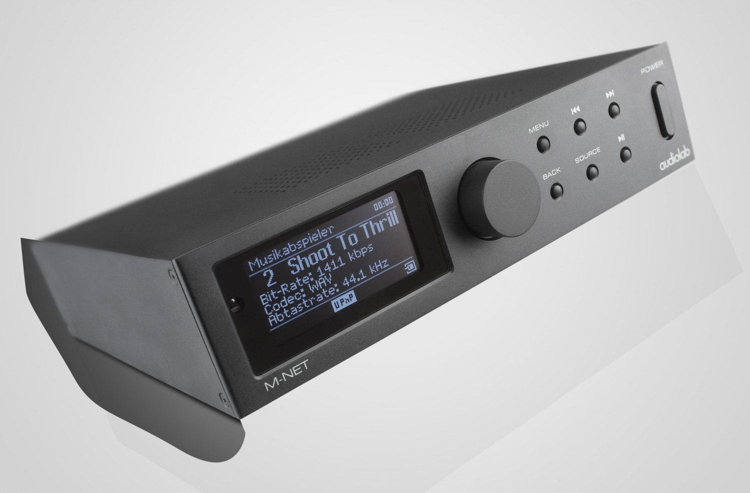 KLIAVS 2015 Full range of Audiolab components