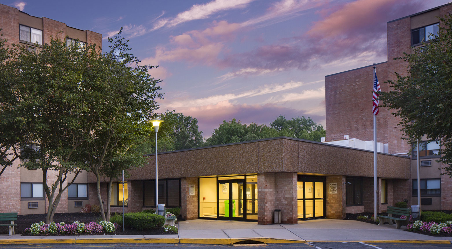 Menlo Manor Avanath Capital Management, LLC.