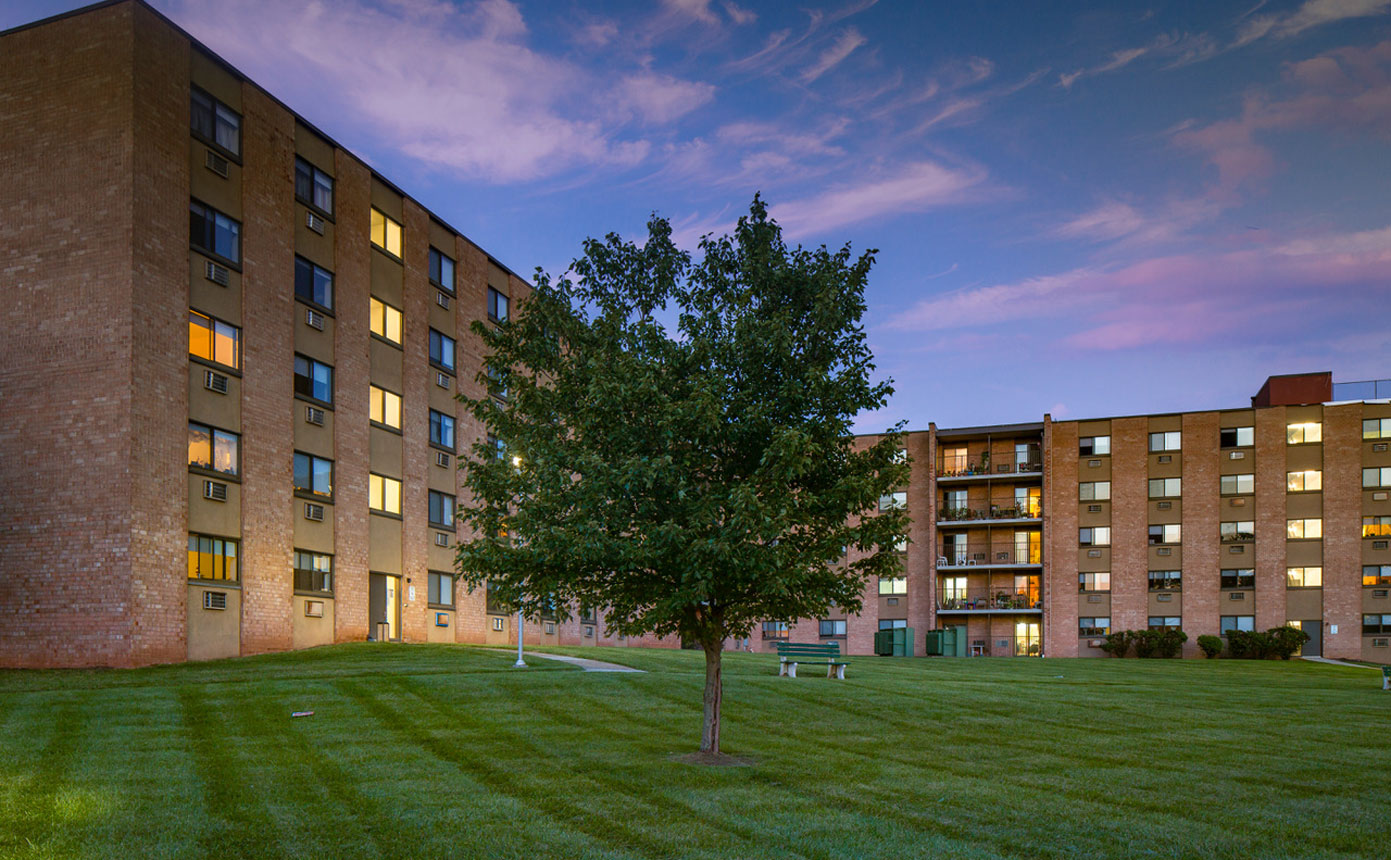 Menlo Manor Avanath Capital Management, LLC.