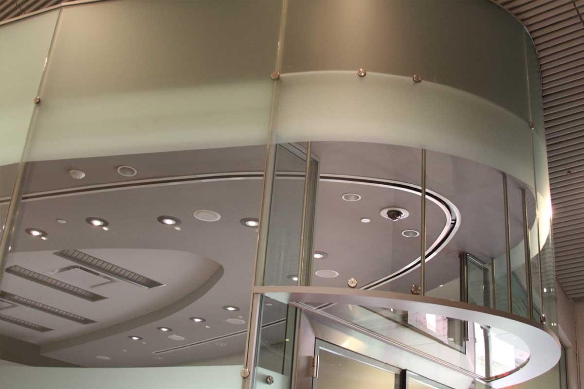 5 Benefits of PointSupported Glass Systems Avanti Systems