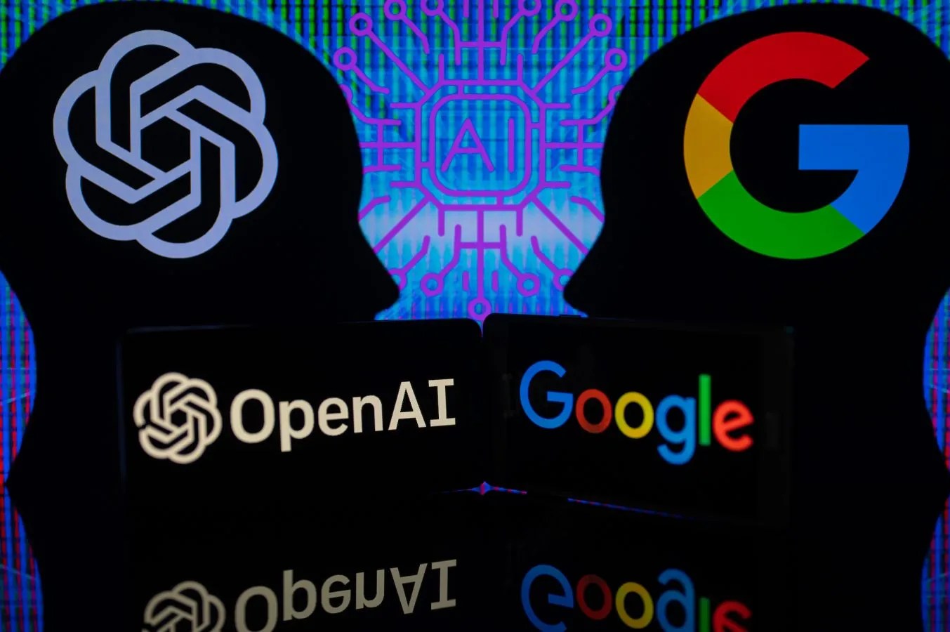 A Comprehensive Comparison between Google BARD and OpenAI's ChatGPT
