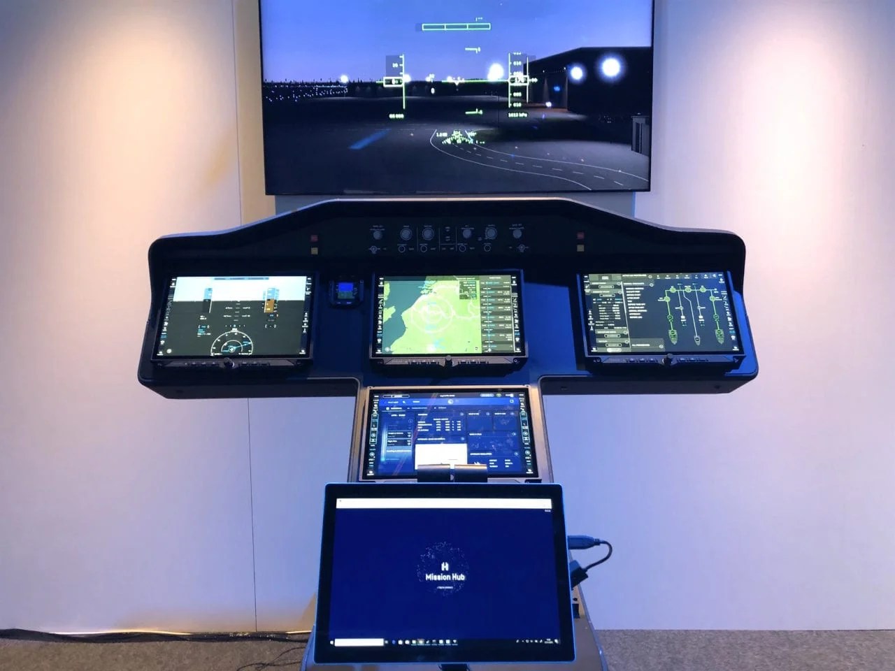 FlytX, Virtual AI Assistant in Development for Future Business Jet