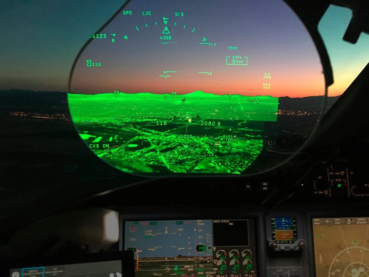Dassault Includes Combined Vision System on 6X Headup Displays Avionics International