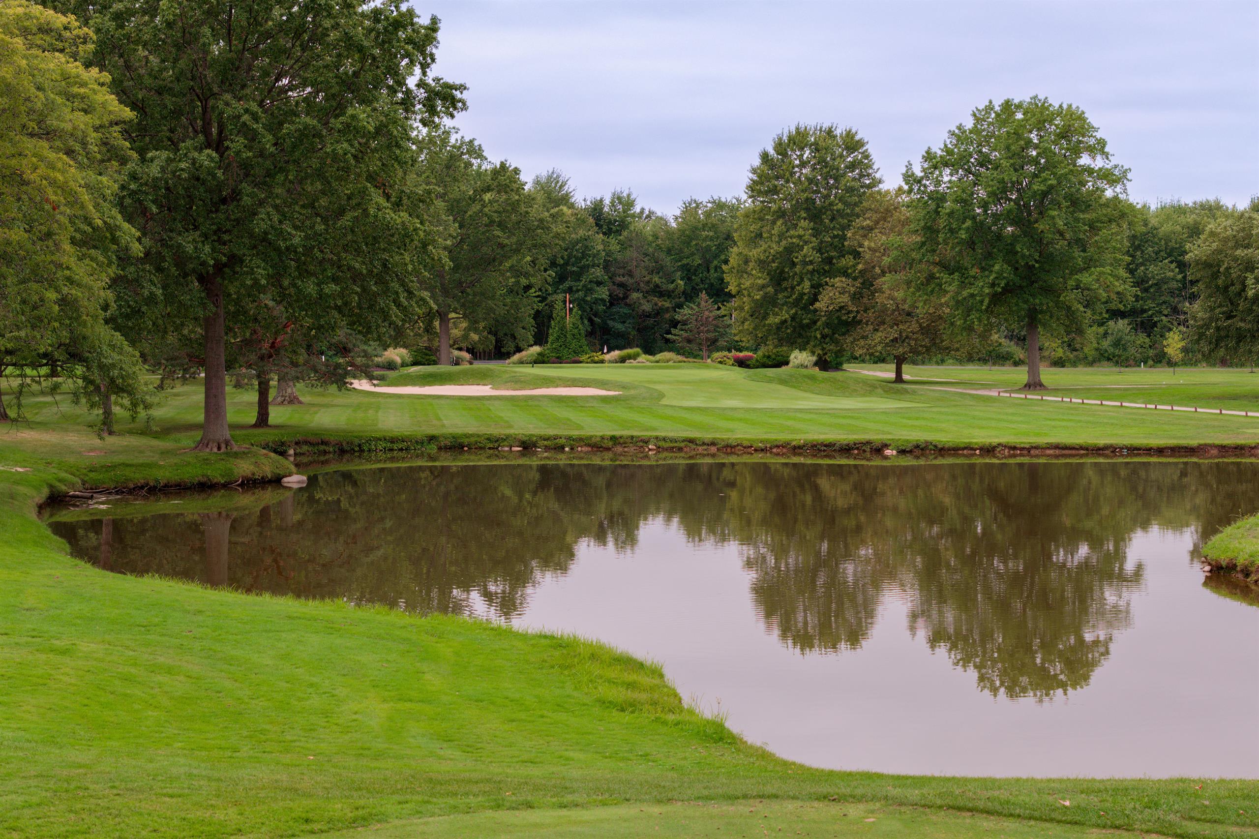 The Course Avon Oaks Country Club