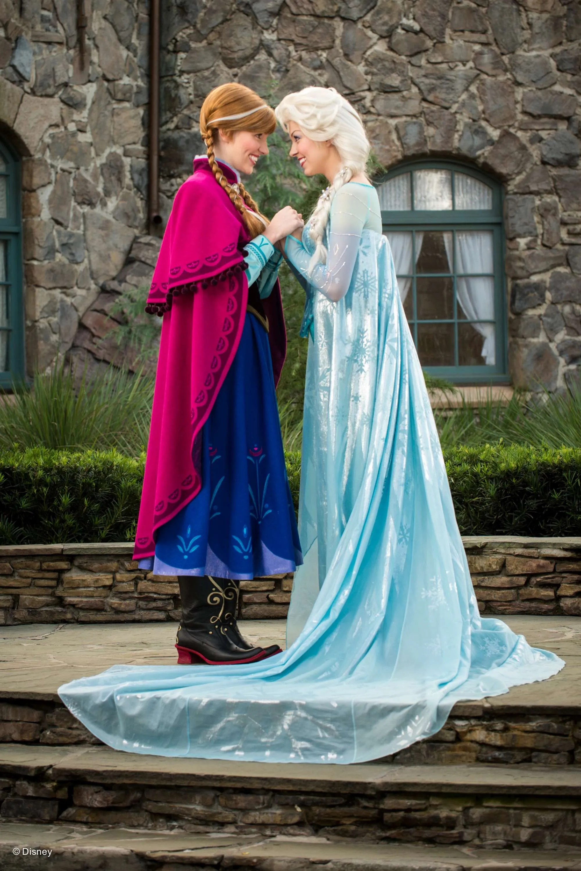 Rope Drop at Epcot for Frozen Ever After Away 3 Go