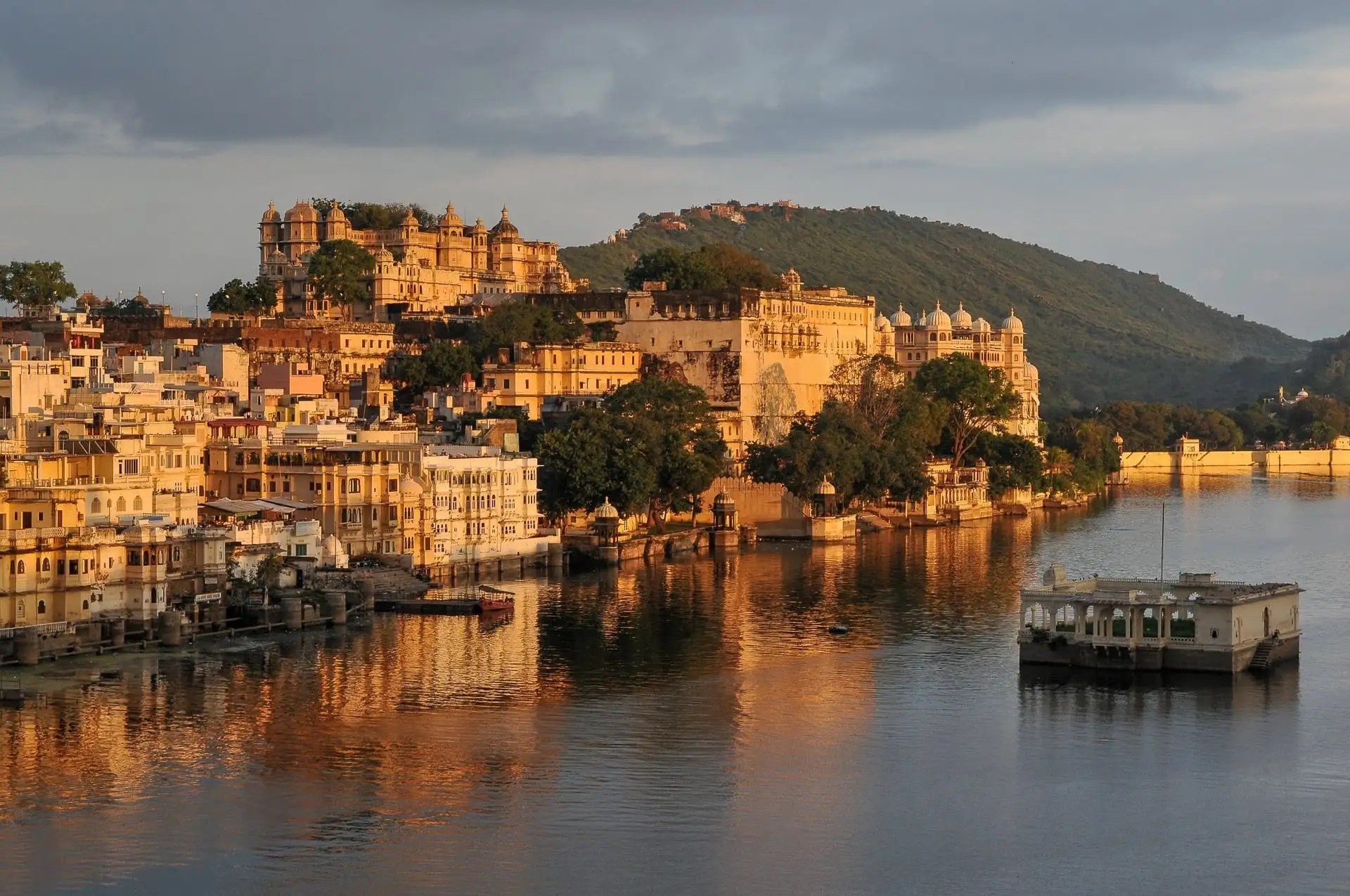 13 Best Places to Visit in Udaipur in 3 Days (2023 Guide)