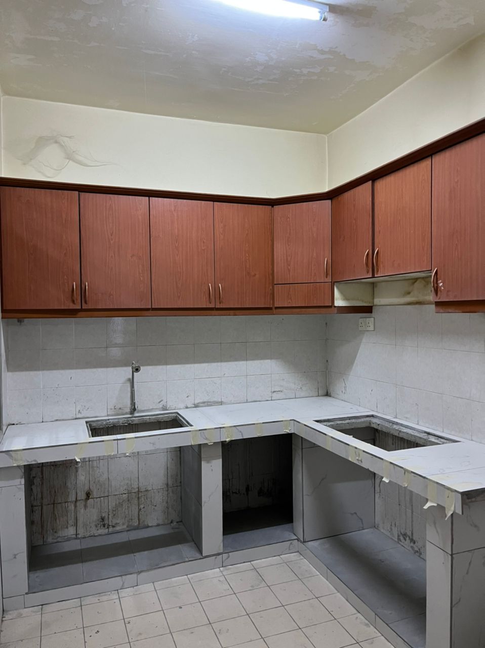 Kitchen Concrete Table Top Things In The Kitchen
