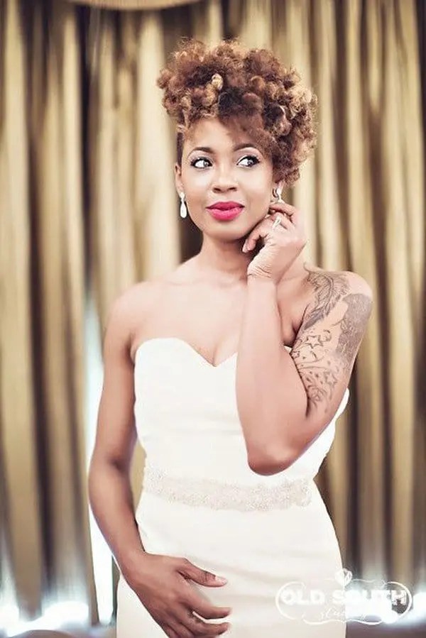 14 Beautifully Tattooed Brides On Their Wedding Day