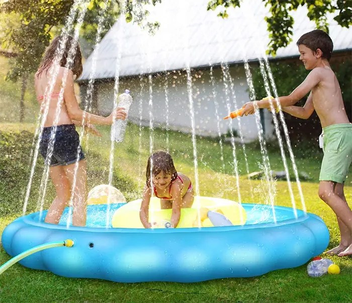 This Sprinkler Pool For Kids Has An Adjustable Spray Height