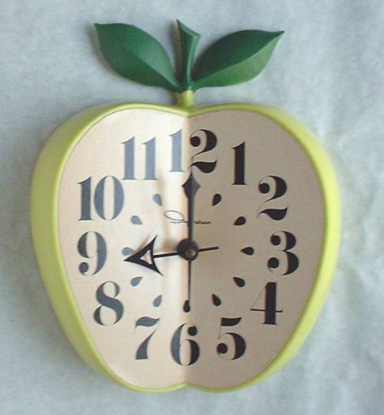 The Allee Willis Museum of Kitsch » A Granny Apple Green Wall Clock