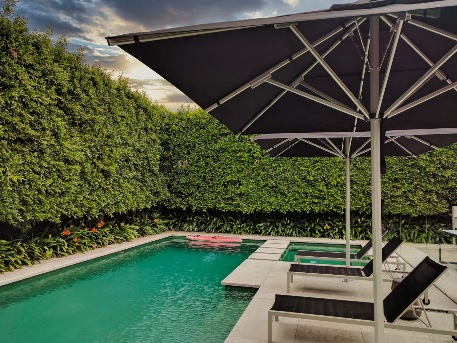 Ausbrella by The Worlds Strongest Umbrella