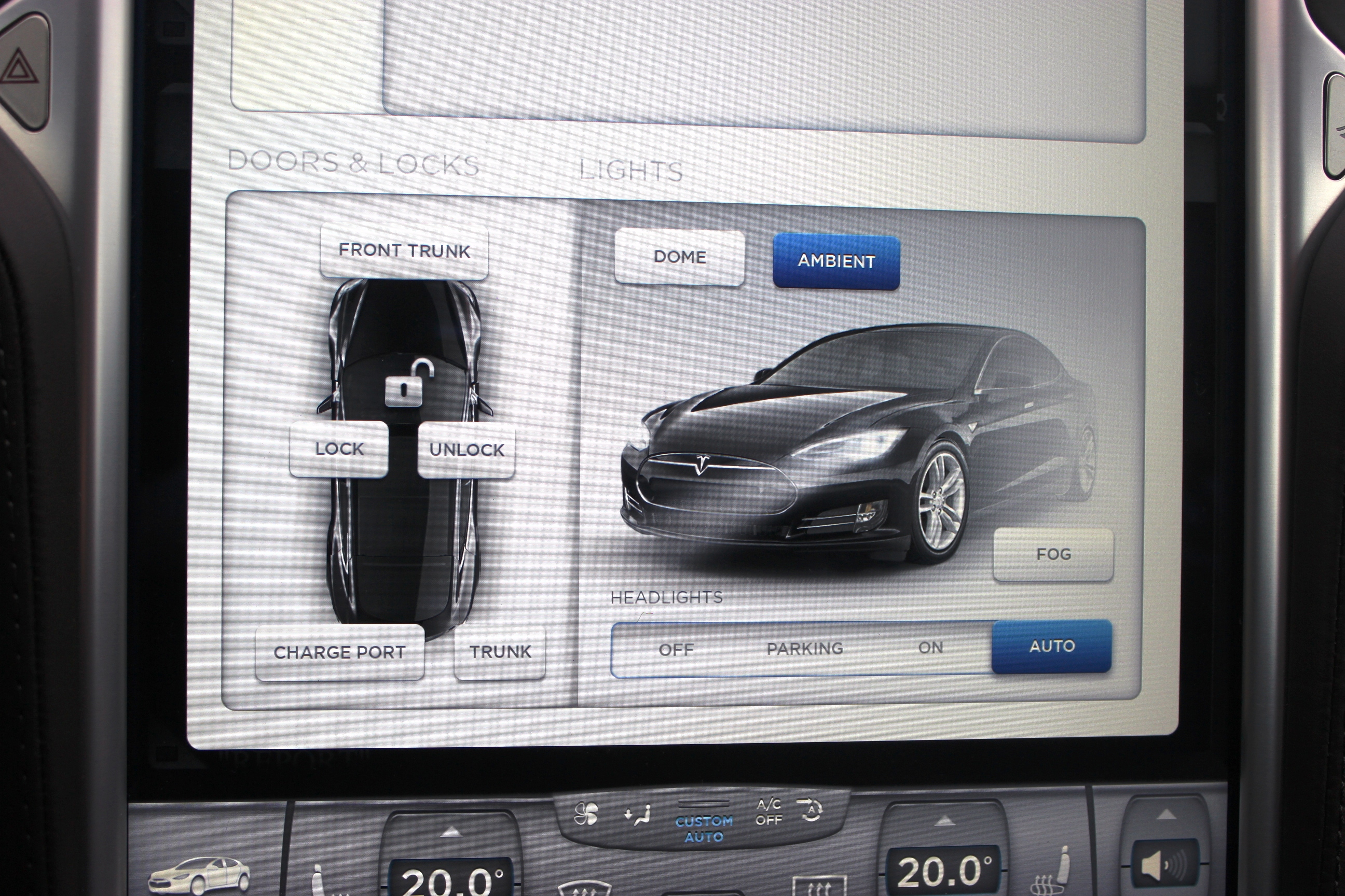 2014 Tesla S P85 AXIS AUTO