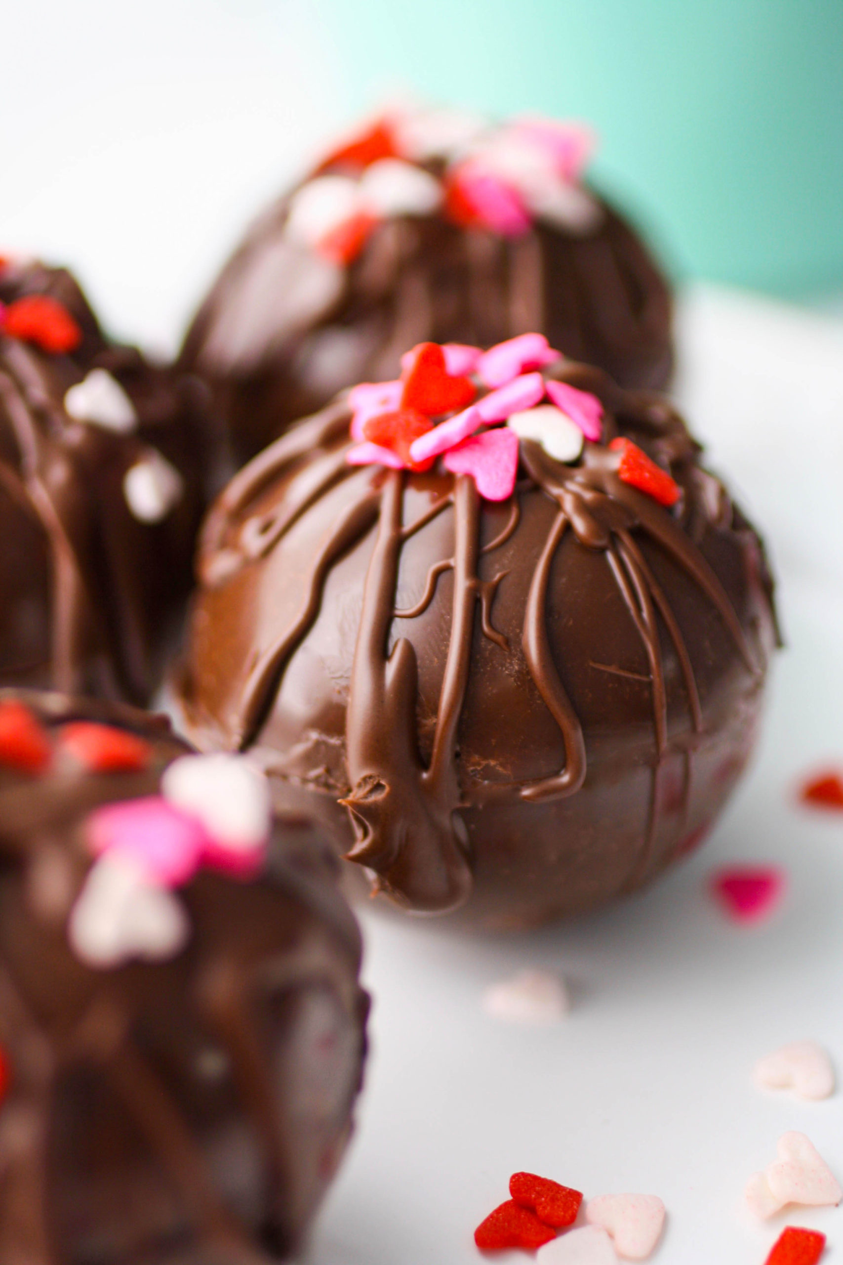 Peppermint Hot Chocolate Bombs