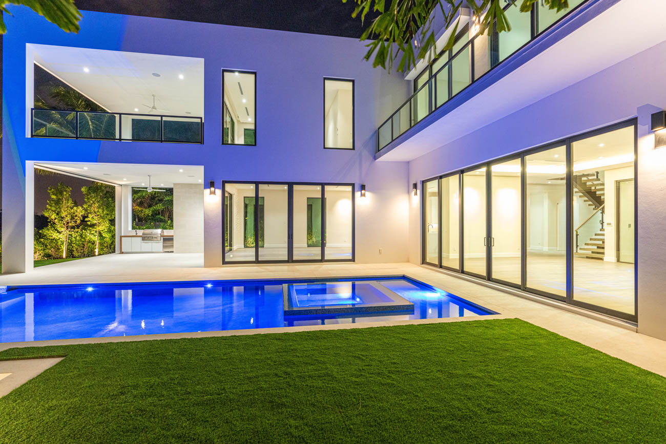 Lake Ida Modern Estate Azure Development