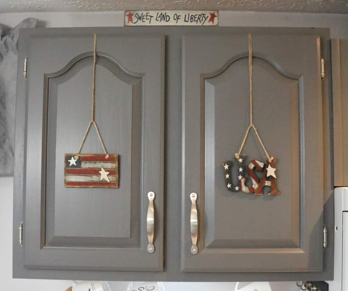 Patriotic Kitchen Decor9 B4 and Afters